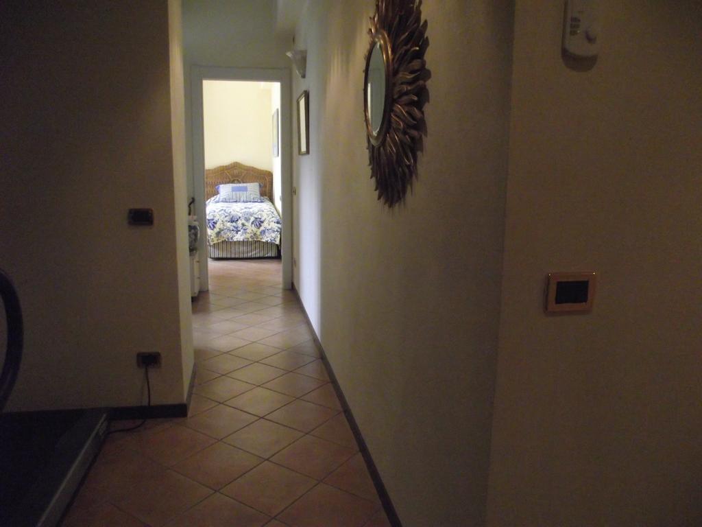 Villa Castiglioni Apartment Laglio Szoba fotó