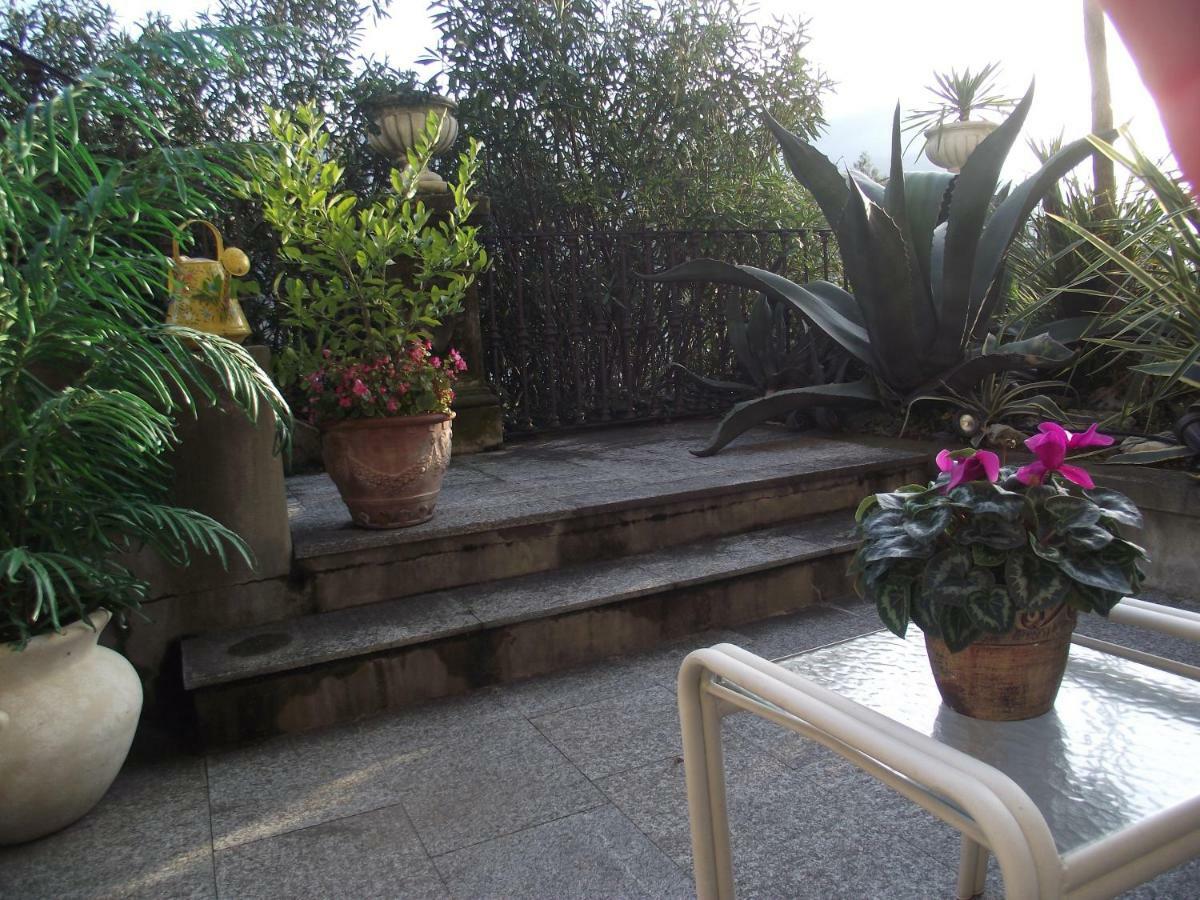 Villa Castiglioni Apartment Laglio Kültér fotó